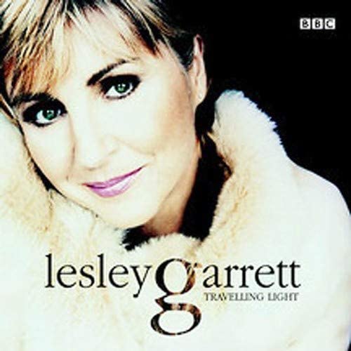 Travelling Light [Audio CD] GARRETT/LESLEY