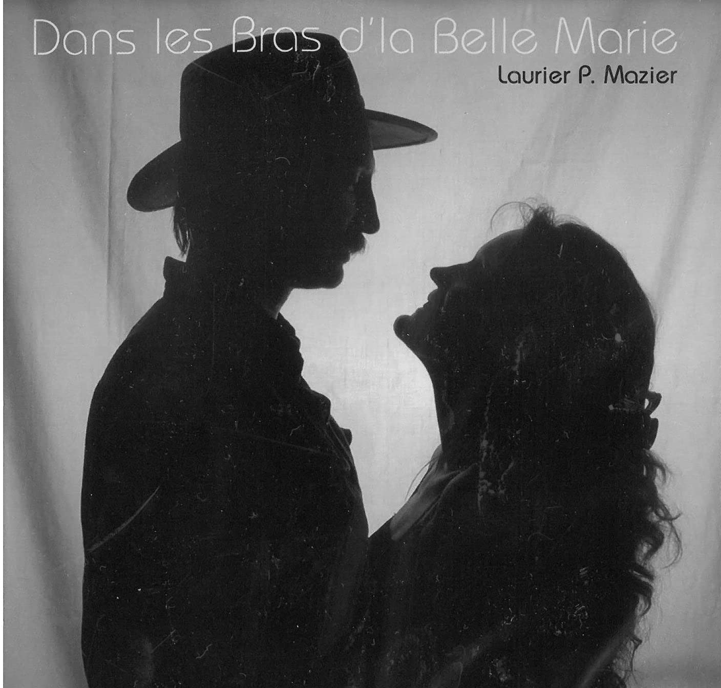 Dans Les Bras Dl'a Belle Marie [Audio CD] Laurier P. Mazier